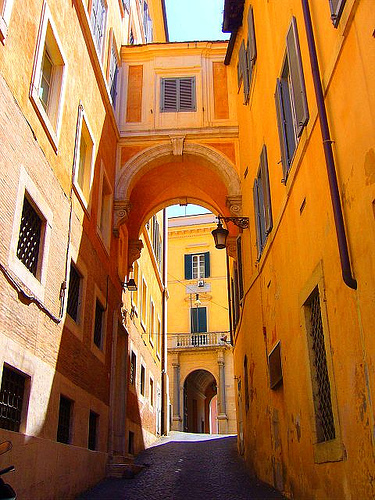 196966594_e5297d1198