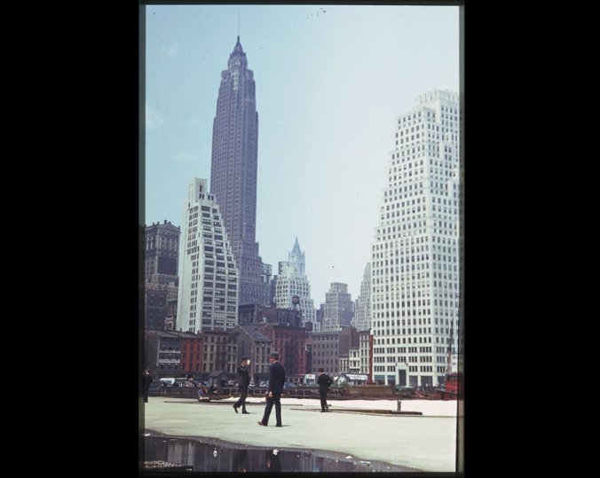 ny-downtown-skyscrapers-from-east-river-pier-1941