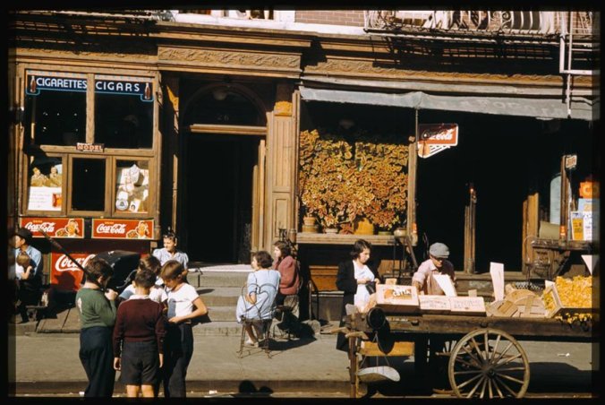 ny-stores-near-corner-of-broome-st-and-baruch-place-lower-east-side-1941